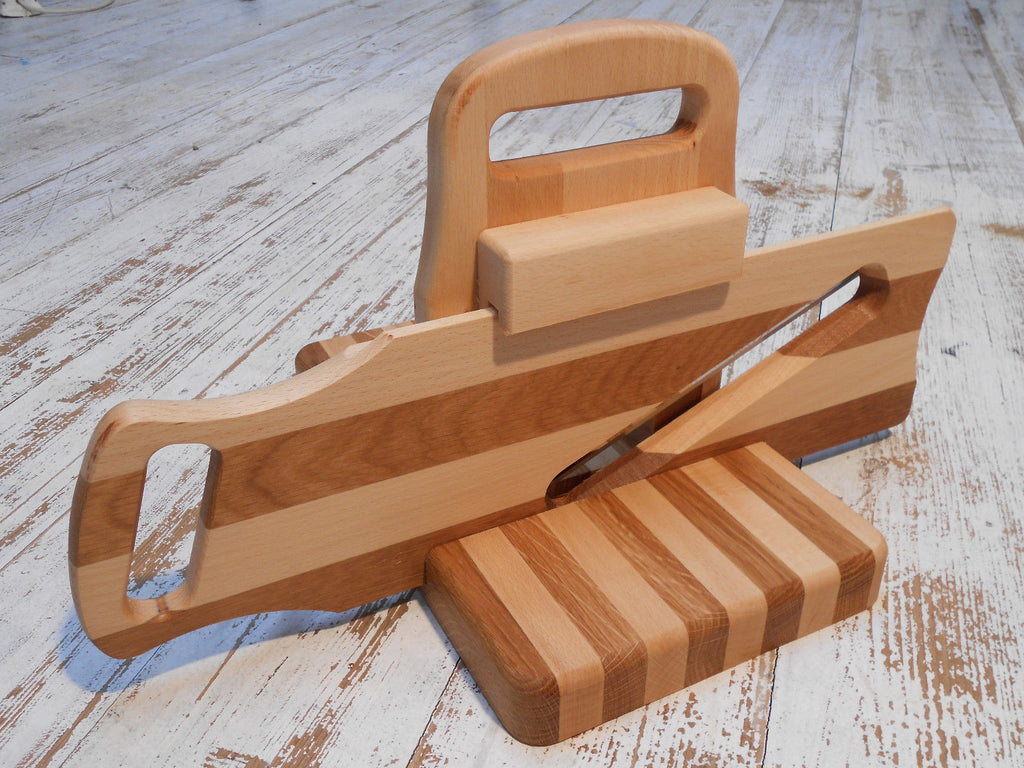 Sturdy And Multifunction wooden salami slicer 